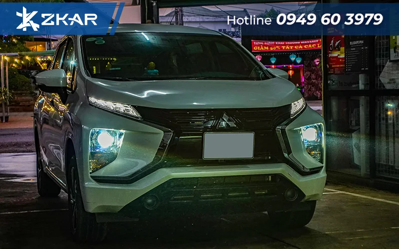 Các bước lắp đặt bi LED cho xe Xpander