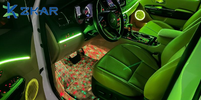 Quy định pháp luật về độ LED nội thất ô tô